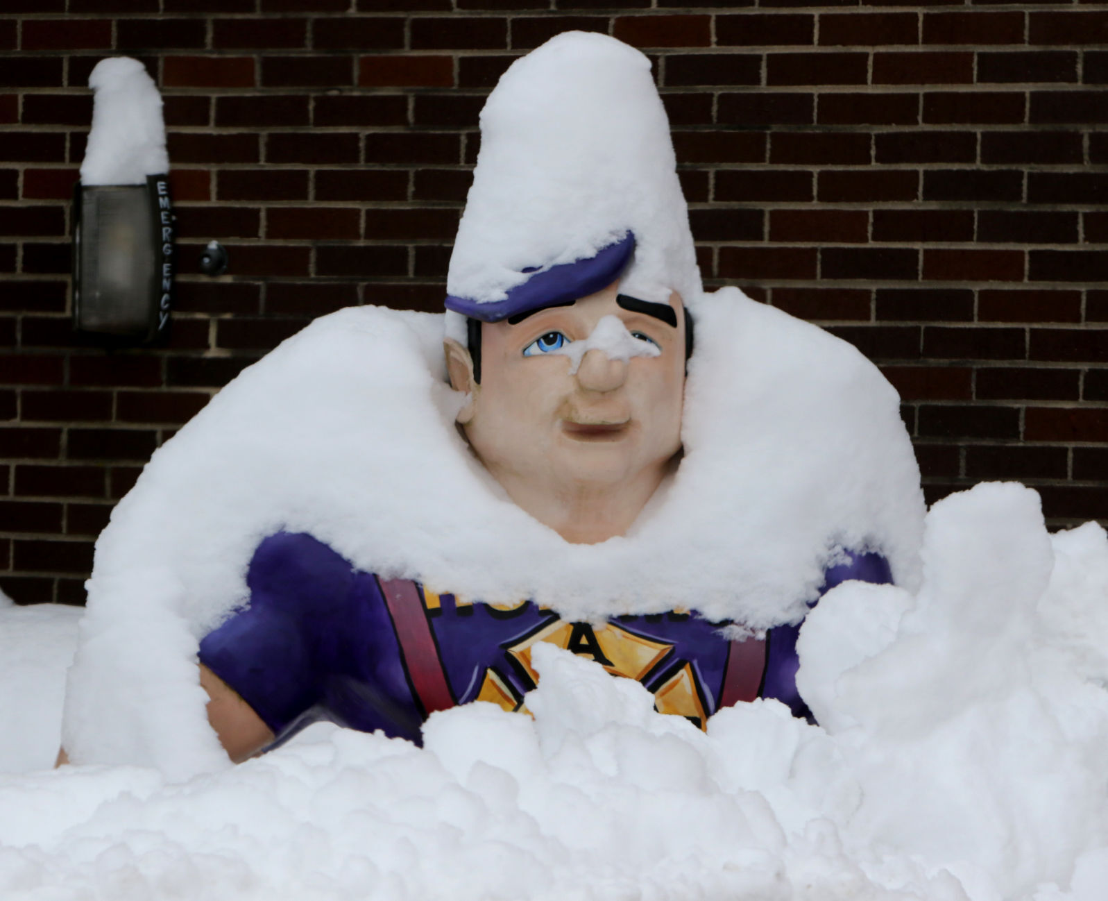 Major Snow Storm Hits Region